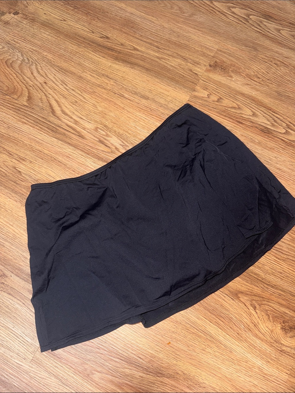 Coco Reef Black skirt swim bottom M
